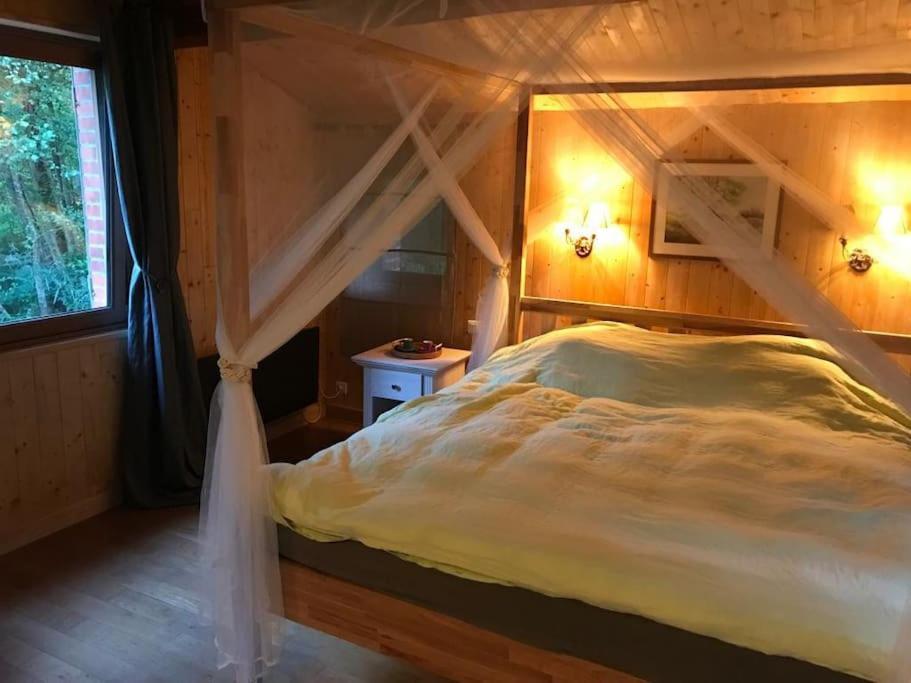 Villa Charming In The Forest, With Heated Pool *